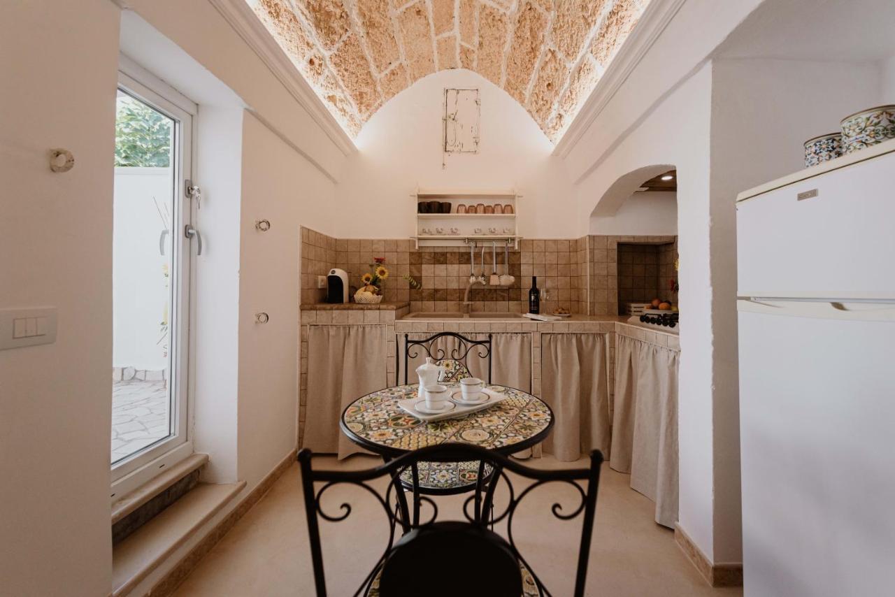 Borgo Felline Ospitalita Autentica Extérieur photo